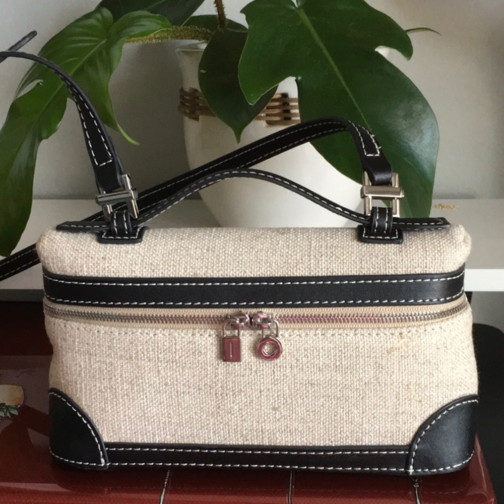 Pocket Pouch Crossbody Bag
